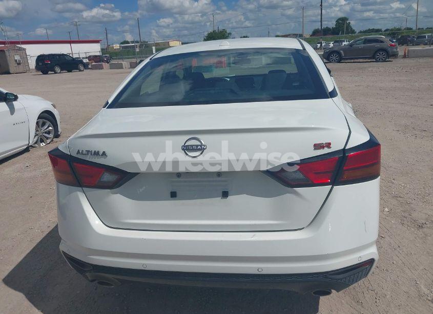 Photo 16 of 2024 Nissan Altima SR FWD (VIN 1N4BL4CVXRN367444)