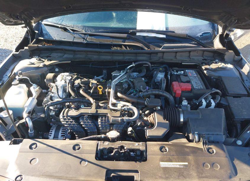 Photo 10 of 2024 Nissan Altima SR FWD (VIN 1N4BL4CVXRN386382)