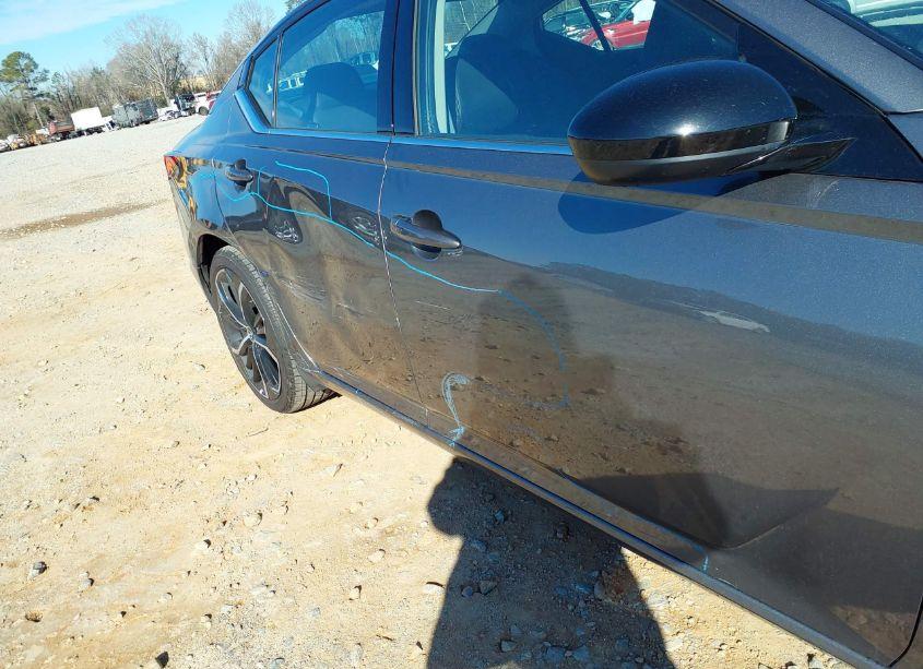 Photo 6 of 2024 Nissan Altima SR FWD (VIN 1N4BL4CVXRN386382)