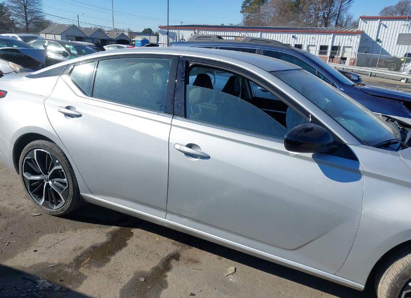 Photo 13 of 2024 Nissan Altima SR FWD (VIN 1N4BL4CVXRN399455)