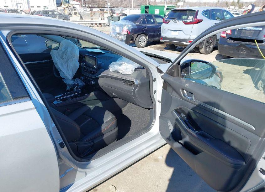 Photo 5 of 2024 Nissan Altima SR FWD (VIN 1N4BL4CVXRN399455)