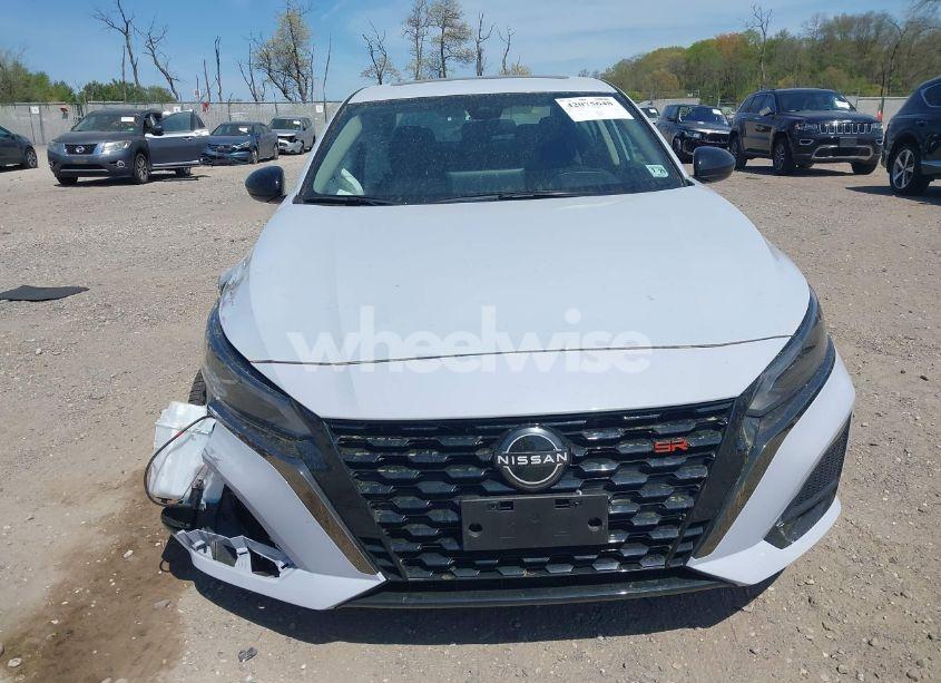 Photo 13 of 2024 Nissan Altima SR FWD (VIN 1N4BL4CVXRN400409)