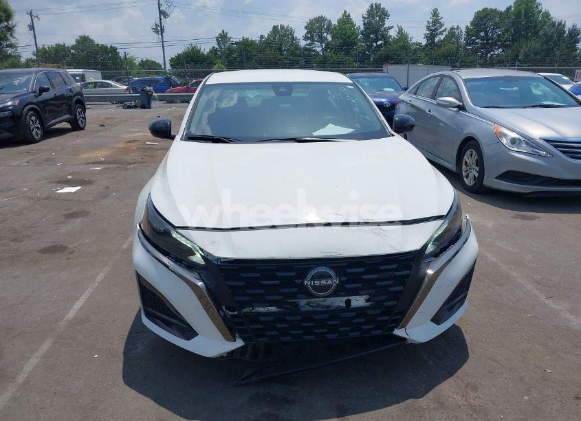 Photo 12 of 2025 Nissan Altima SR FWD (VIN 1N4BL4CVXSN307301)