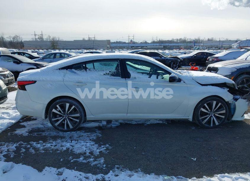 Photo 13 of 2019 Nissan Altima 2.5 SR (VIN 1N4BL4CW0KC182555)