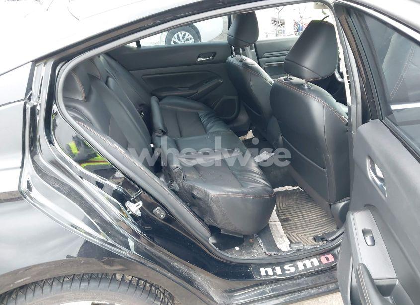 Photo 8 of 2019 Nissan Altima 2.5 SR (VIN 1N4BL4CW0KN303797)