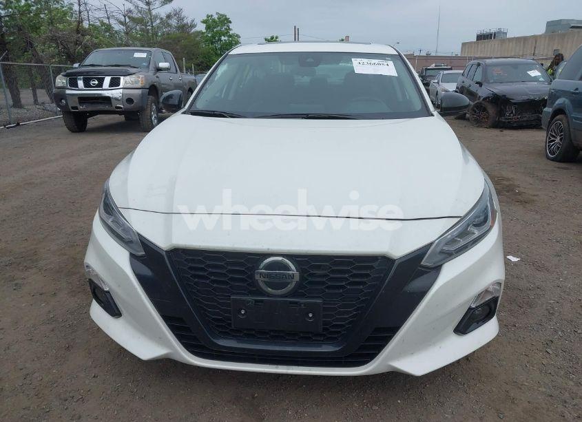 Photo 12 of 2022 Nissan Altima SR INTELLIGENT AWD (VIN 1N4BL4CW0NN385180)