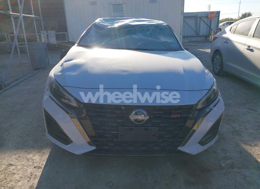 Photo 13 of 2024 Nissan Altima SR INTELLIGENT AWD (VIN 1N4BL4CW0RN338110)