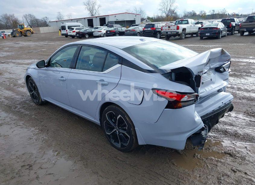 Photo 3 of 2024 Nissan Altima SR INTELLIGENT AWD (VIN 1N4BL4CW0RN362889)