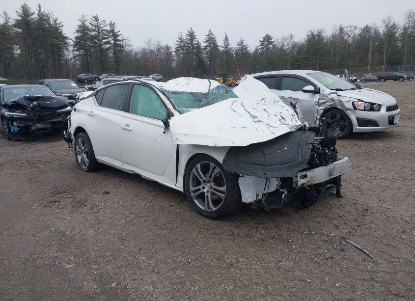 2019 Nissan Altima 2.5 SR (VIN 1N4BL4CW1KC213442) main photo