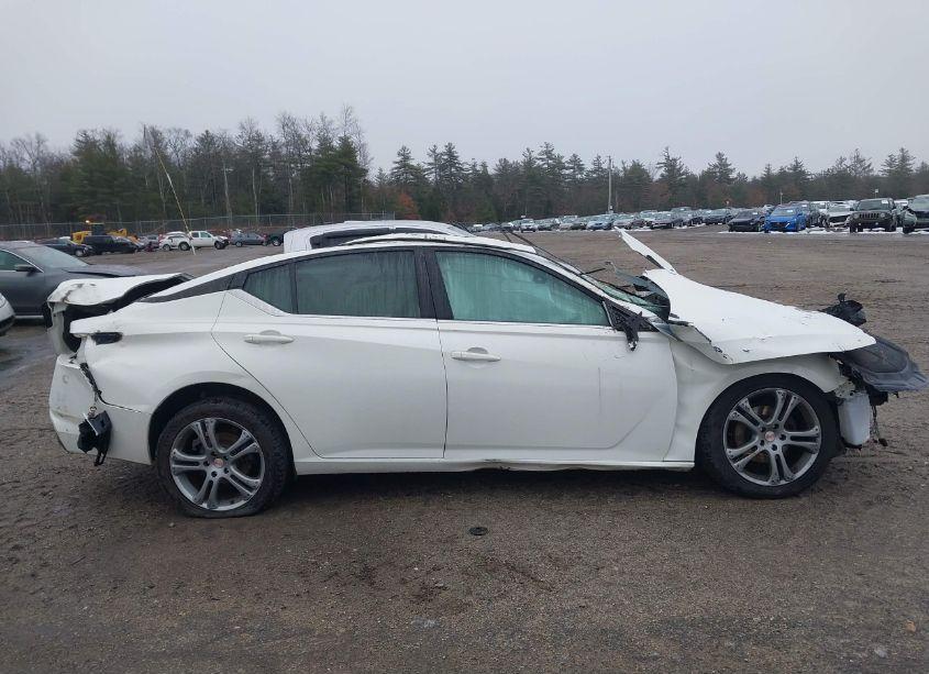 Photo 13 of 2019 Nissan Altima 2.5 SR (VIN 1N4BL4CW1KC213442)