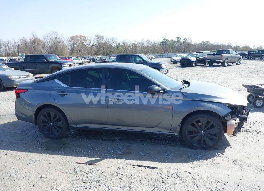Photo 13 of 2019 Nissan Altima 2.5 SR (VIN 1N4BL4CW1KN305882)