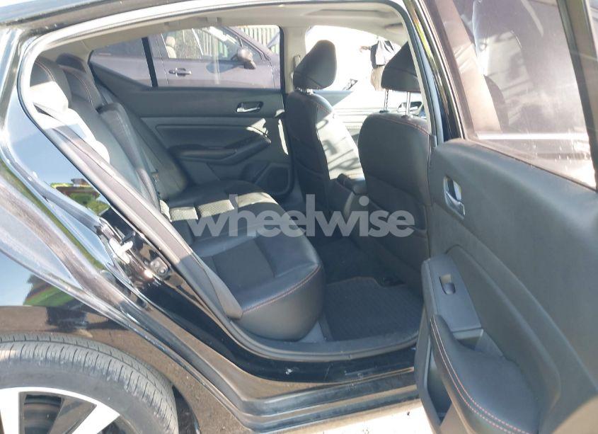 Photo 8 of 2019 Nissan Altima 2.5 SR (VIN 1N4BL4CW1KN311083)