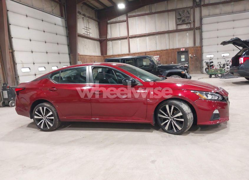 Photo 13 of 2020 Nissan Altima SR INTELLIGENT AWD (VIN 1N4BL4CW1LC147525)
