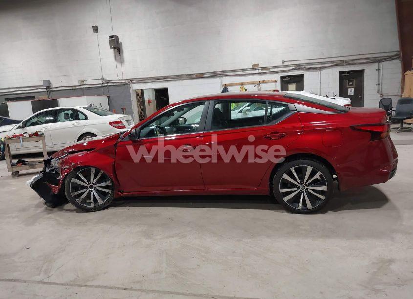 Photo 14 of 2020 Nissan Altima SR INTELLIGENT AWD (VIN 1N4BL4CW1LC147525)
