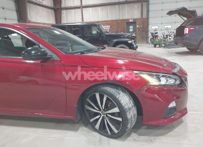 Photo 19 of 2020 Nissan Altima SR INTELLIGENT AWD (VIN 1N4BL4CW1LC147525)