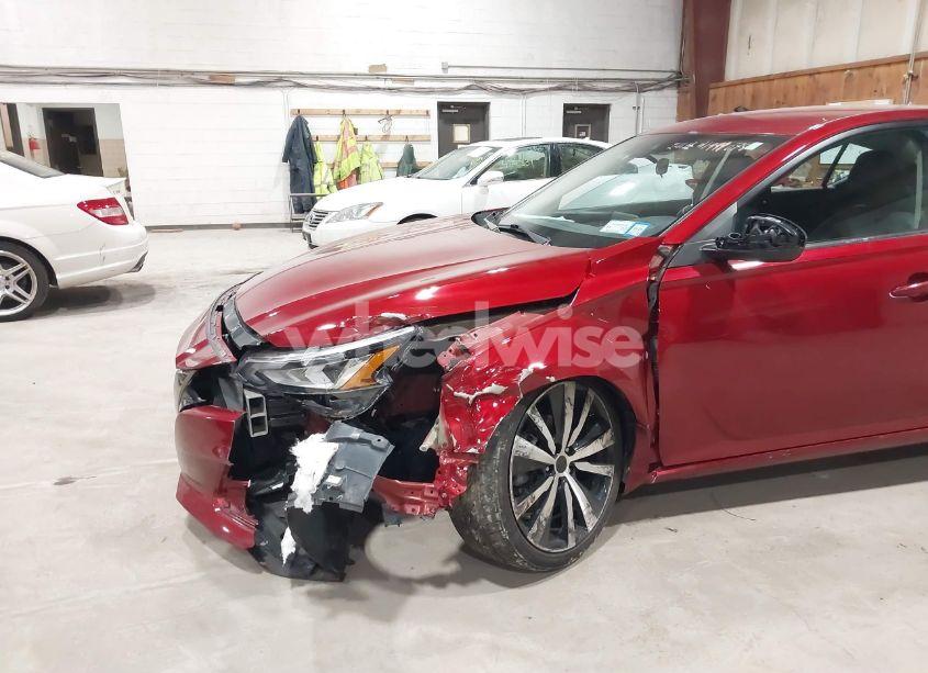 Photo 6 of 2020 Nissan Altima SR INTELLIGENT AWD (VIN 1N4BL4CW1LC147525)