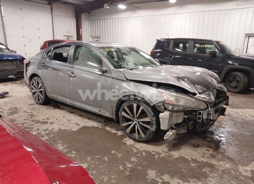 2020 Nissan Altima SR INTELLIGENT AWD (VIN 1N4BL4CW1LC172408) main photo