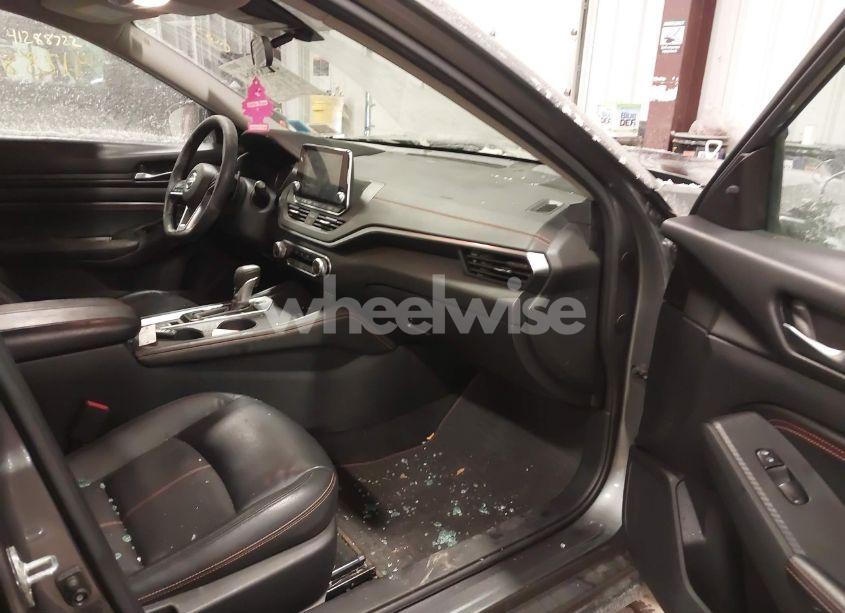 Photo 5 of 2020 Nissan Altima SR INTELLIGENT AWD (VIN 1N4BL4CW1LC172408)