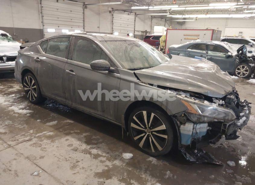 2021 Nissan Altima SR INTELLIGENT AWD (VIN 1N4BL4CW1MN417682) main photo