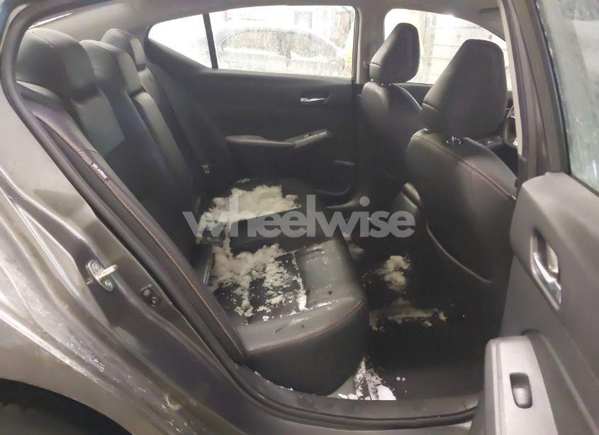 Photo 8 of 2021 Nissan Altima SR INTELLIGENT AWD (VIN 1N4BL4CW1MN417682)
