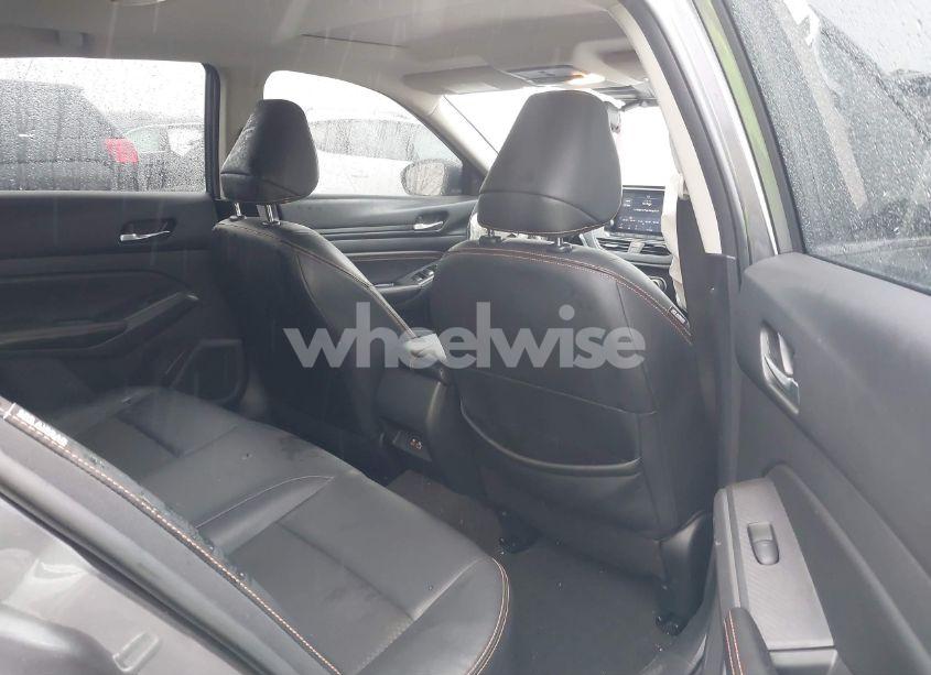 Photo 8 of 2022 Nissan Altima SR INTELLIGENT AWD (VIN 1N4BL4CW1NN314778)