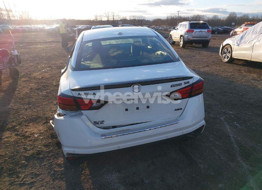 Photo 16 of 2022 Nissan Altima SR INTELLIGENT AWD (VIN 1N4BL4CW1NN340846)