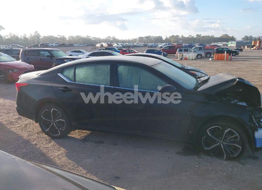 Photo 13 of 2023 Nissan Altima SR INTELLIGENT AWD (VIN 1N4BL4CW1PN326822)