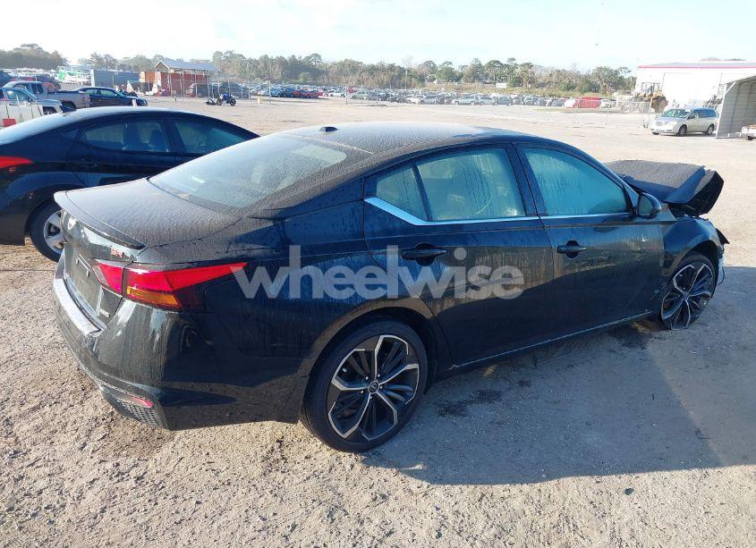 Photo 4 of 2023 Nissan Altima SR INTELLIGENT AWD (VIN 1N4BL4CW1PN326822)