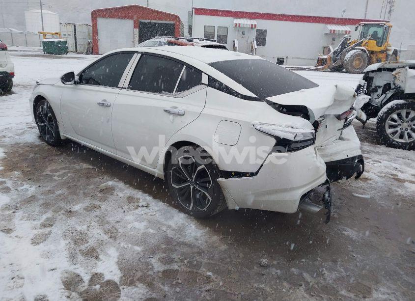 Photo 3 of 2024 Nissan Altima SR INTELLIGENT AWD (VIN 1N4BL4CW1RN320859)