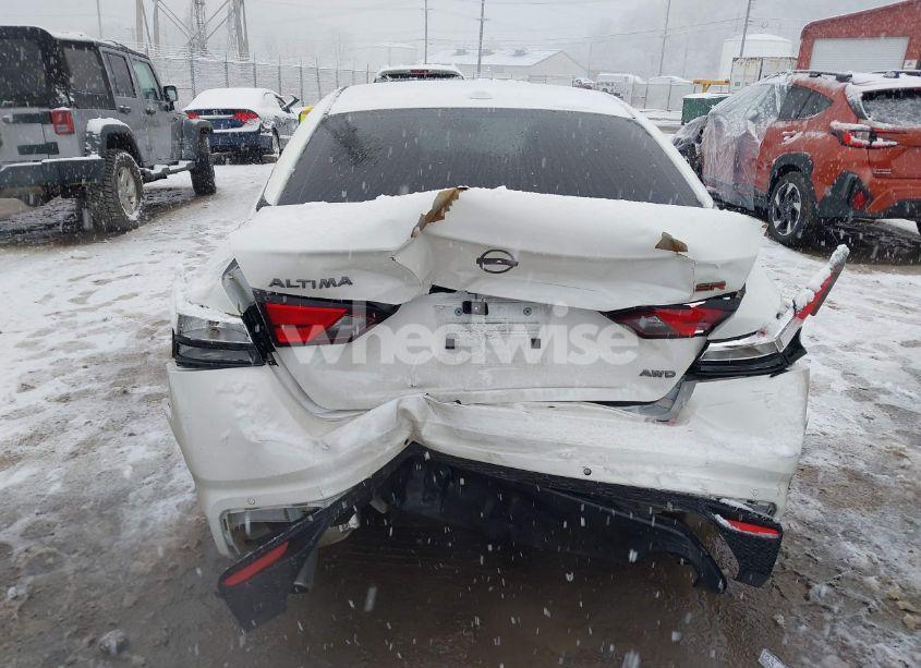 Photo 6 of 2024 Nissan Altima SR INTELLIGENT AWD (VIN 1N4BL4CW1RN320859)