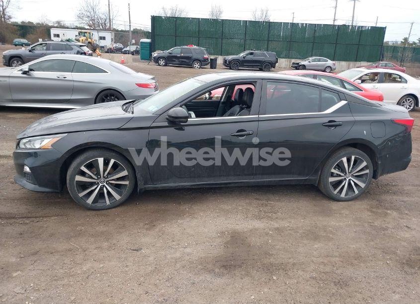 Photo 15 of 2021 Nissan Altima SR INTELLIGENT AWD (VIN 1N4BL4CW2MN396308)