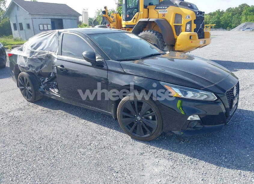 2022 Nissan Altima SR INTELLIGENT AWD (VIN 1N4BL4CW2NN399064) main photo