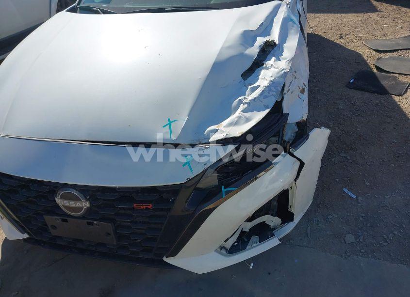 Photo 6 of 2023 Nissan Altima SR INTELLIGENT AWD (VIN 1N4BL4CW3PN303896)