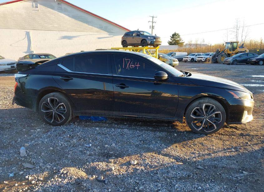 Photo 13 of 2024 Nissan Altima SR INTELLIGENT AWD (VIN 1N4BL4CW3RN363907)