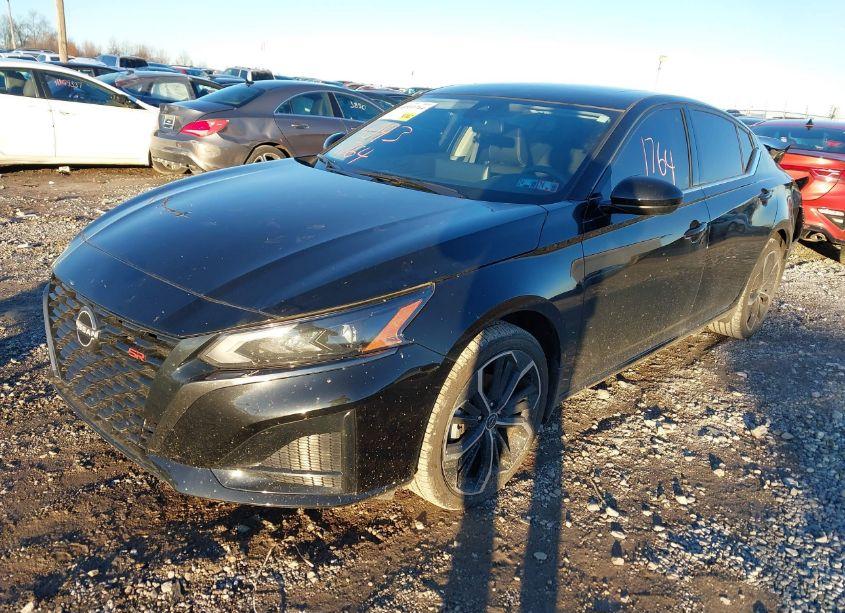 Photo 2 of 2024 Nissan Altima SR INTELLIGENT AWD (VIN 1N4BL4CW3RN363907)