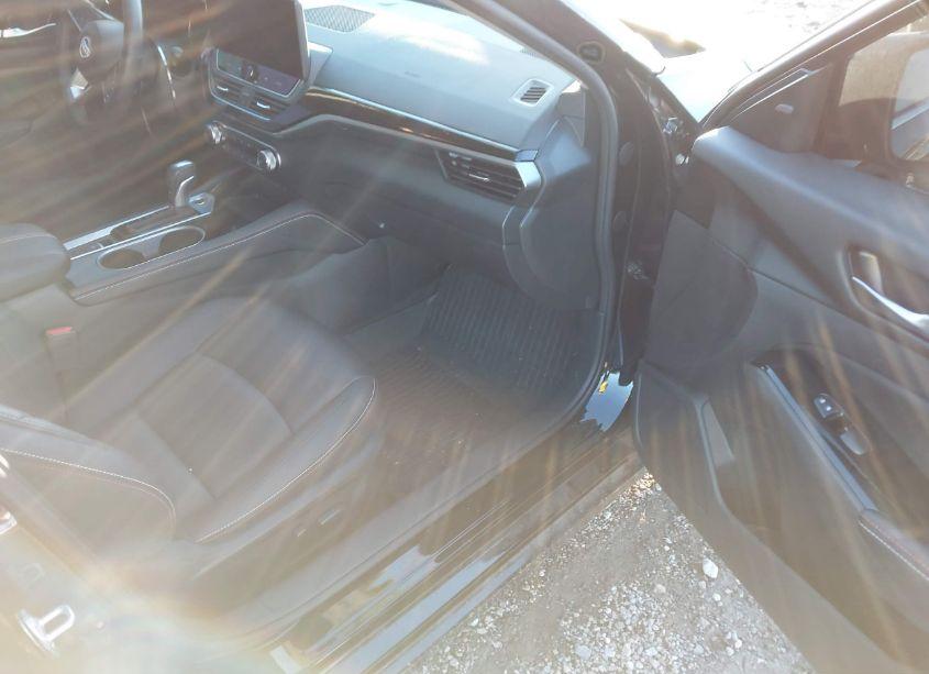 Photo 5 of 2024 Nissan Altima SR INTELLIGENT AWD (VIN 1N4BL4CW3RN363907)