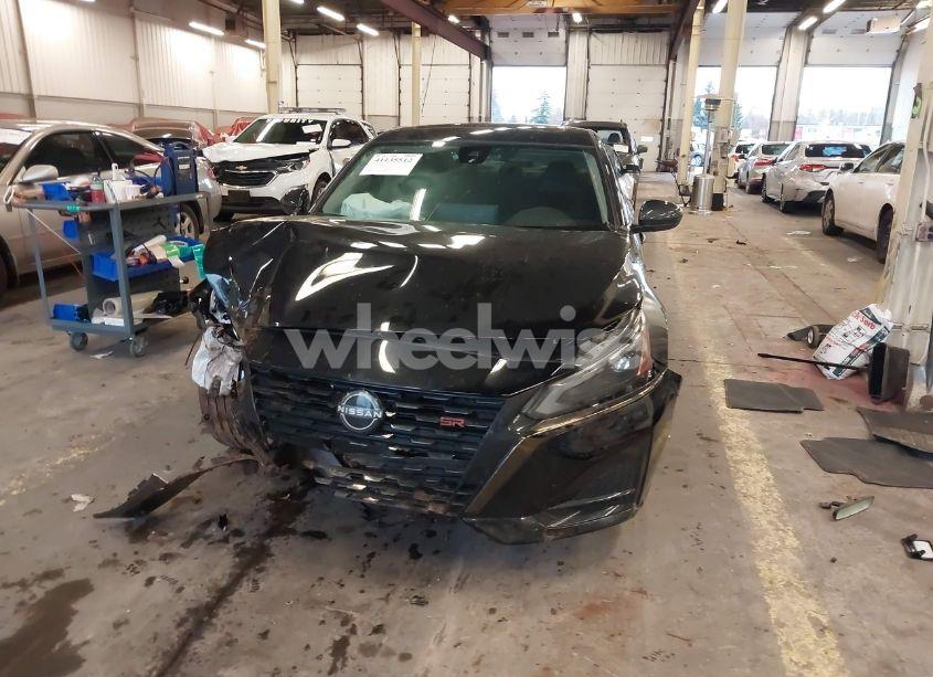 Photo 12 of 2024 Nissan Altima SR INTELLIGENT AWD (VIN 1N4BL4CW3RN389648)