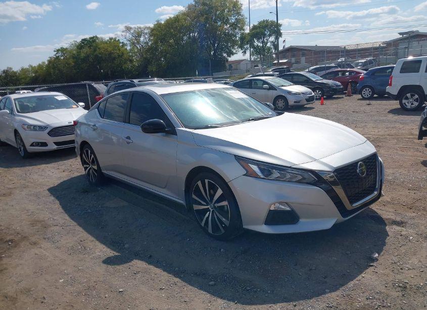 2019 Nissan Altima 2.5 SR (VIN 1N4BL4CW4KC177097) main photo