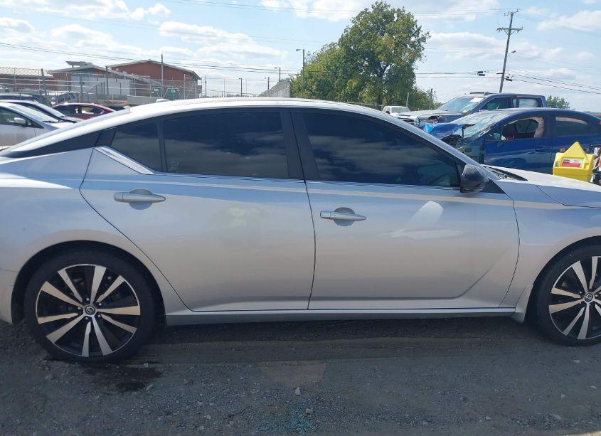 Photo 13 of 2019 Nissan Altima 2.5 SR (VIN 1N4BL4CW4KC177097)