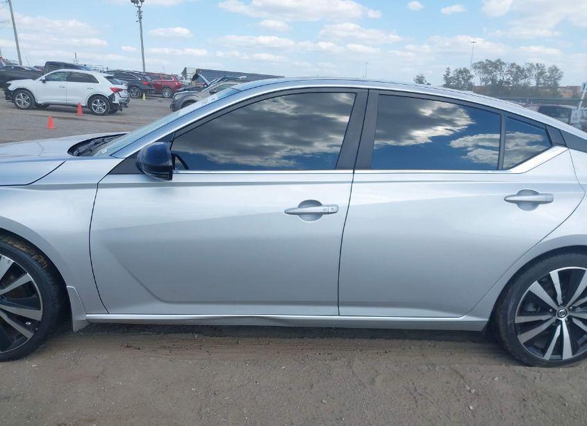Photo 14 of 2019 Nissan Altima 2.5 SR (VIN 1N4BL4CW4KC177097)