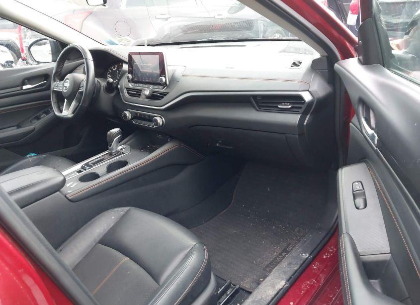 Photo 5 of 2019 Nissan Altima 2.5 SR (VIN 1N4BL4CW4KC184731)