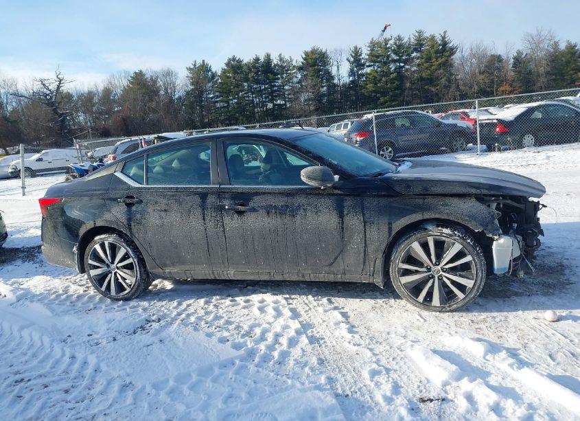 Photo 13 of 2019 Nissan Altima 2.5 SR (VIN 1N4BL4CW4KC193025)