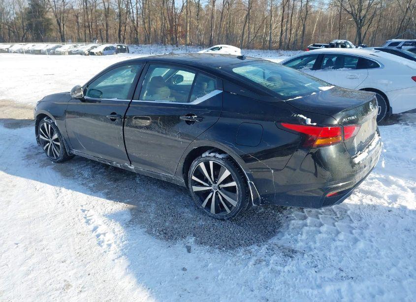 Photo 3 of 2019 Nissan Altima 2.5 SR (VIN 1N4BL4CW4KC193025)