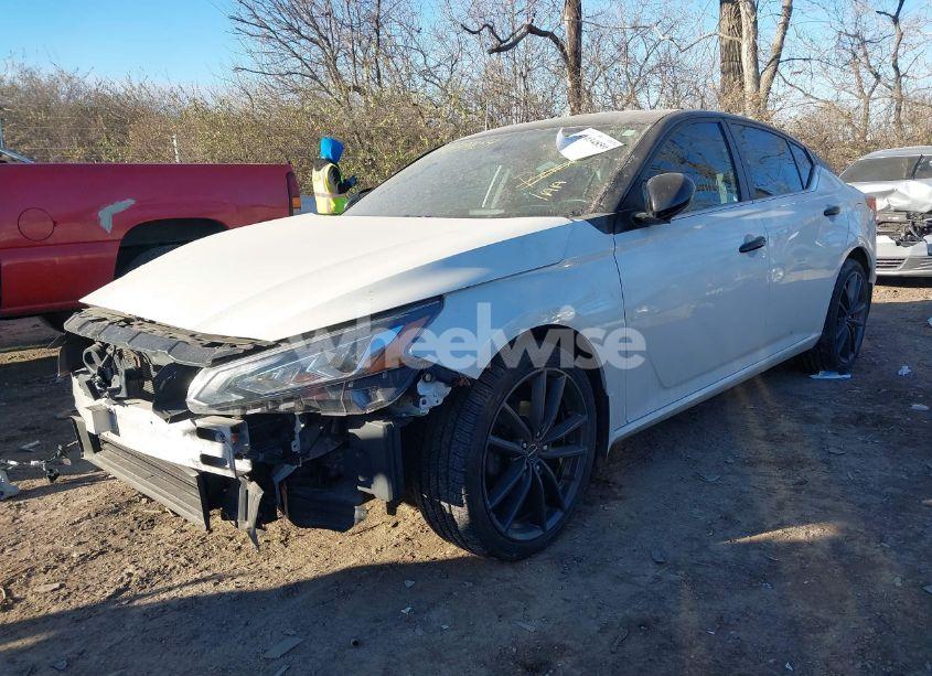 Photo 6 of 2019 Nissan Altima 2.5 SR (VIN 1N4BL4CW4KC201785)