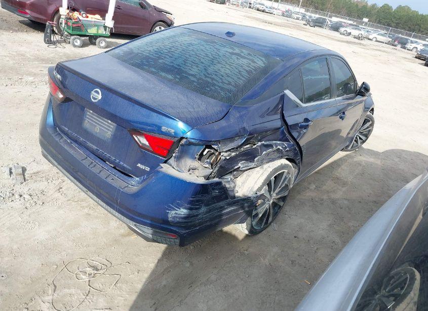 Photo 4 of 2019 Nissan Altima 2.5 SR (VIN 1N4BL4CW4KN317976)