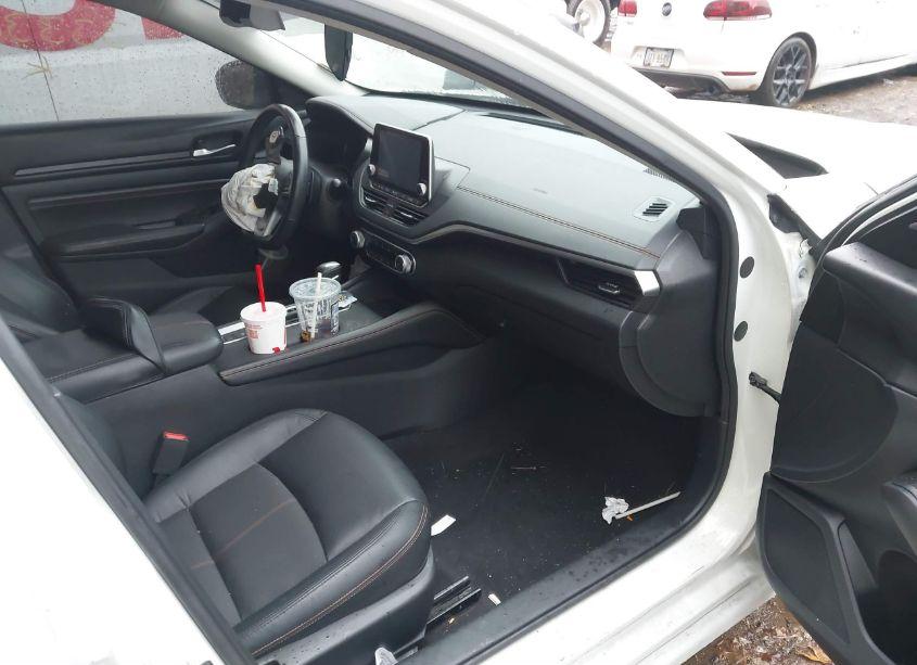 Photo 5 of 2021 Nissan Altima SR (VIN 1N4BL4CW4MN333369)