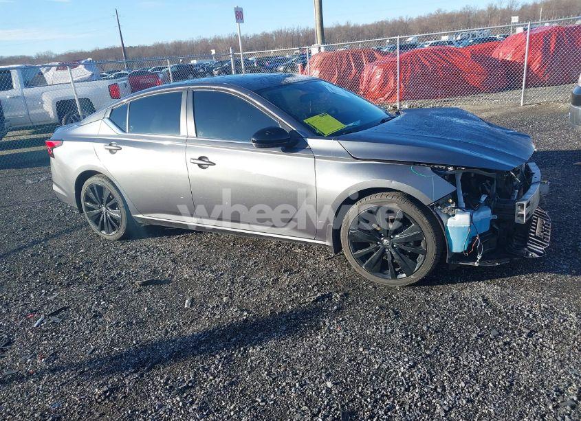 Photo 13 of 2022 Nissan Altima SR INTELLIGENT AWD (VIN 1N4BL4CW4NN346236)