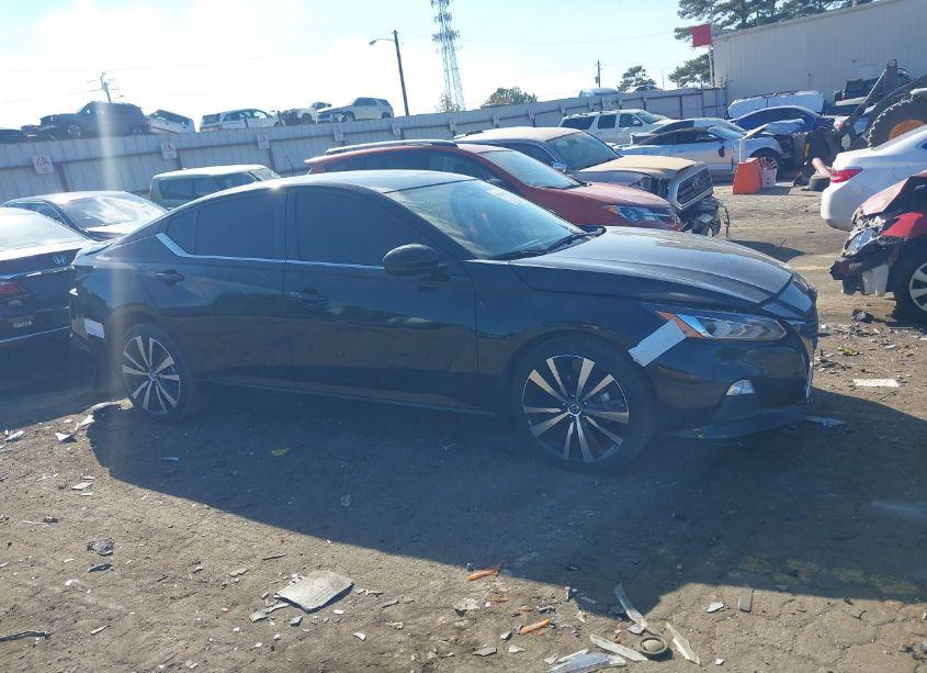 Photo 13 of 2022 Nissan Altima SR INTELLIGENT AWD (VIN 1N4BL4CW4NN357978)