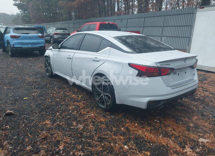Photo 3 of 2023 Nissan Altima SR INTELLIGENT AWD (VIN 1N4BL4CW4PN425084)