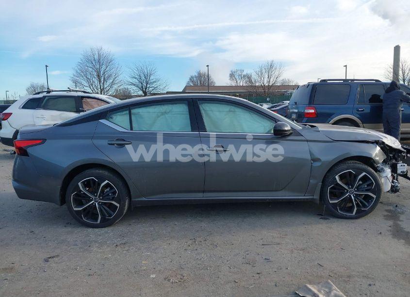 Photo 12 of 2024 Nissan Altima SR INTELLIGENT AWD (VIN 1N4BL4CW4RN356075)